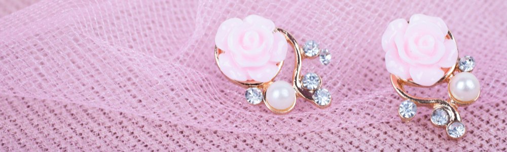 Collection of Exquisite Artificial Earrings for Every Occasion