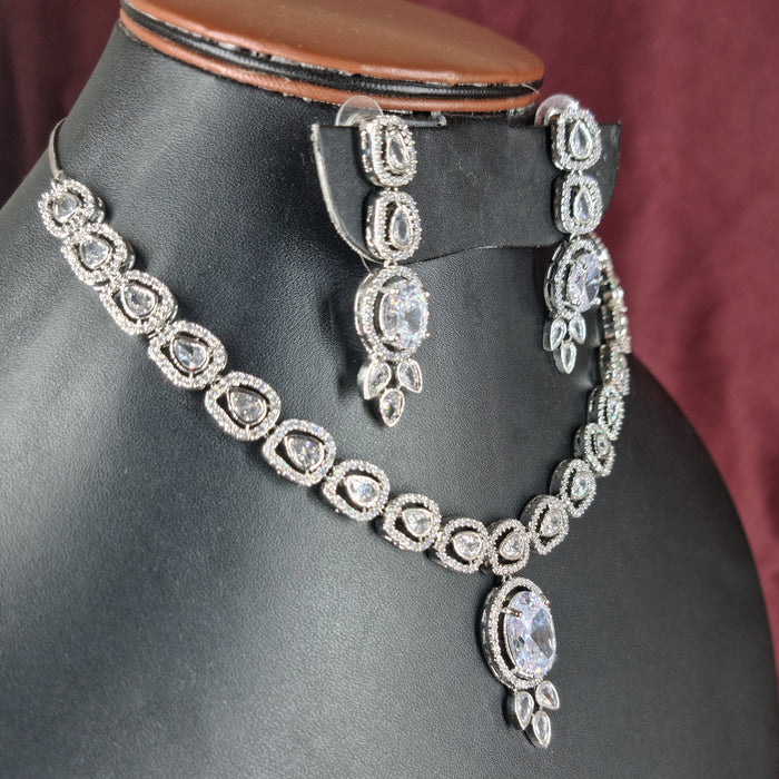 Zircon Stones Silver Plated Necklace and Earrings Set