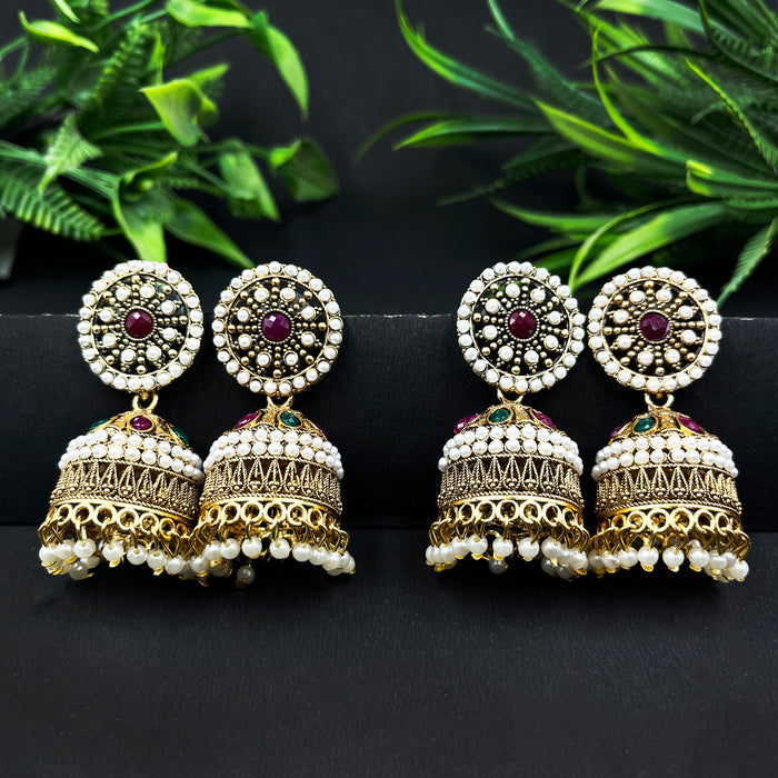 Traditional Gold-Plated Pearl Jhumka Earrings with Kundan and Beaded Detailing