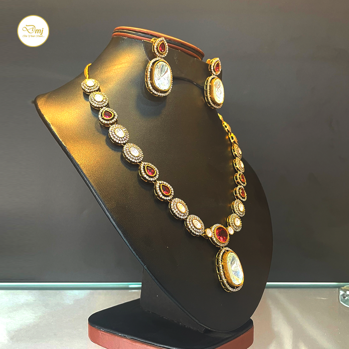 Diwamjewels Zircon Stone Silver Plated Necklace Set