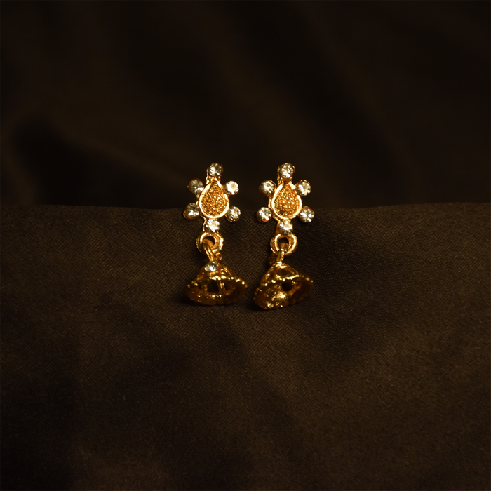 Gold-Plated Dangle Earrings: Timeless Elegance