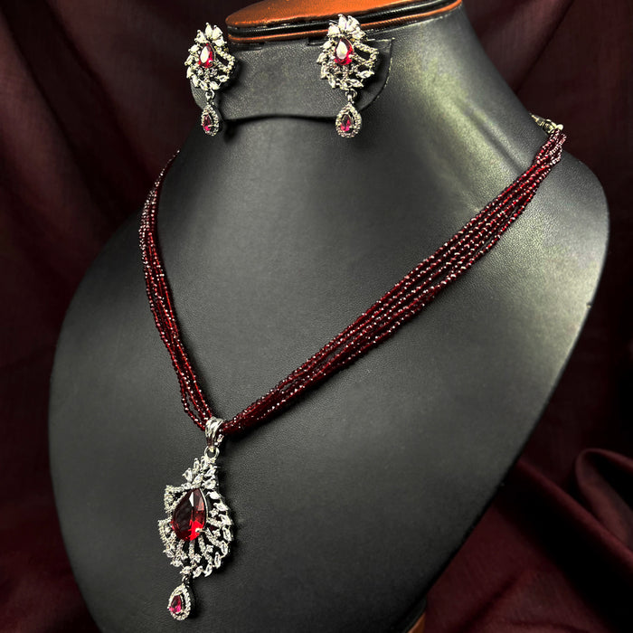 Red Beads Garland Necklace Pendant & Earrings Set