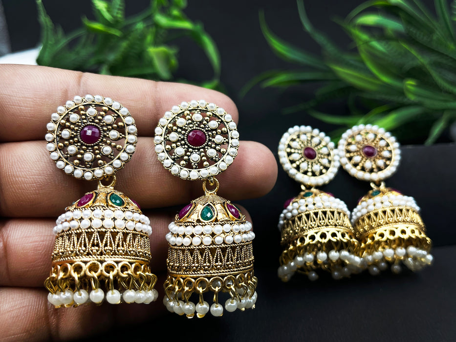 Traditional Gold-Plated Pearl Jhumka Earrings with Kundan and Beaded Detailing